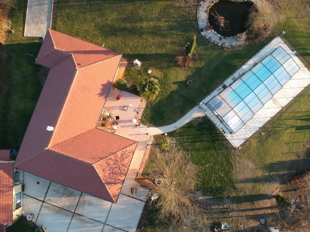 Alaguyauder Le Studio Chatillon-sur-Broue ภายนอก รูปภาพ